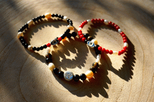 Set de pulseras de obsidiana, ágata, perlas y libélula de plata